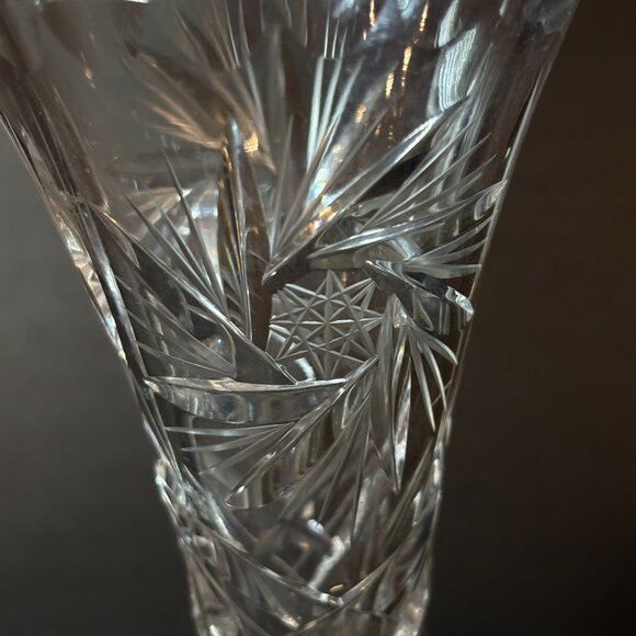 Bohemian Crystal Pinwheel Bud Vase Vintage Czechoslovakian Lead Crystal Gift - Picture 4 of 9